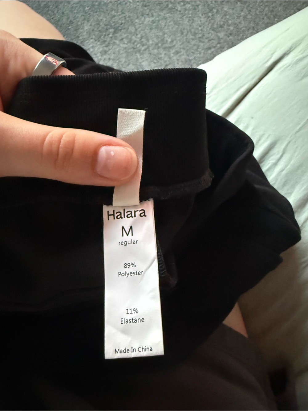 Halara Women’s Wide Leg Work Pants - Picture 3 of 3